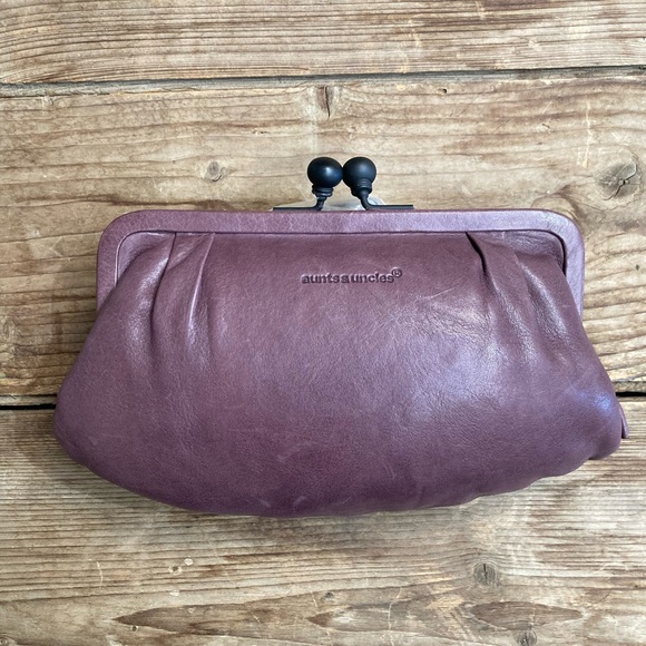 Rose - Purple Shake | Aunts and Uncles Wallet - Picture 1 of 4